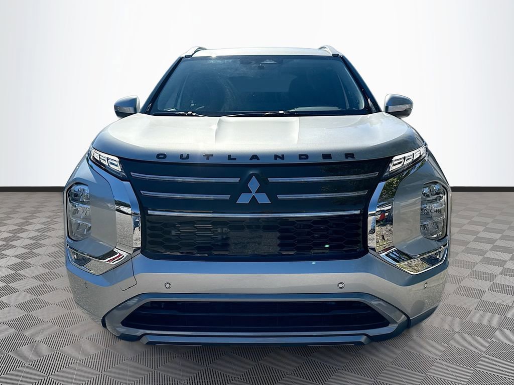 New 2026 Mitsubishi Outlander SEL image 2