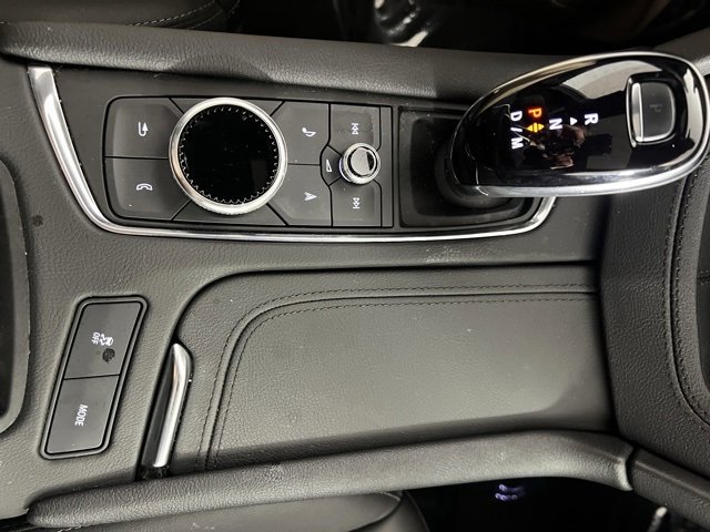 Used 2025 Cadillac XT5 Premium Luxury image 19