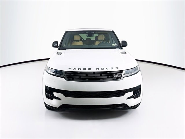 New 2025 Land Rover Range Rover Sport SE image 2