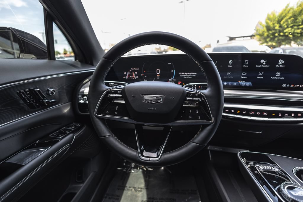 Used 2024 Cadillac Lyriq Luxury RWD image 22
