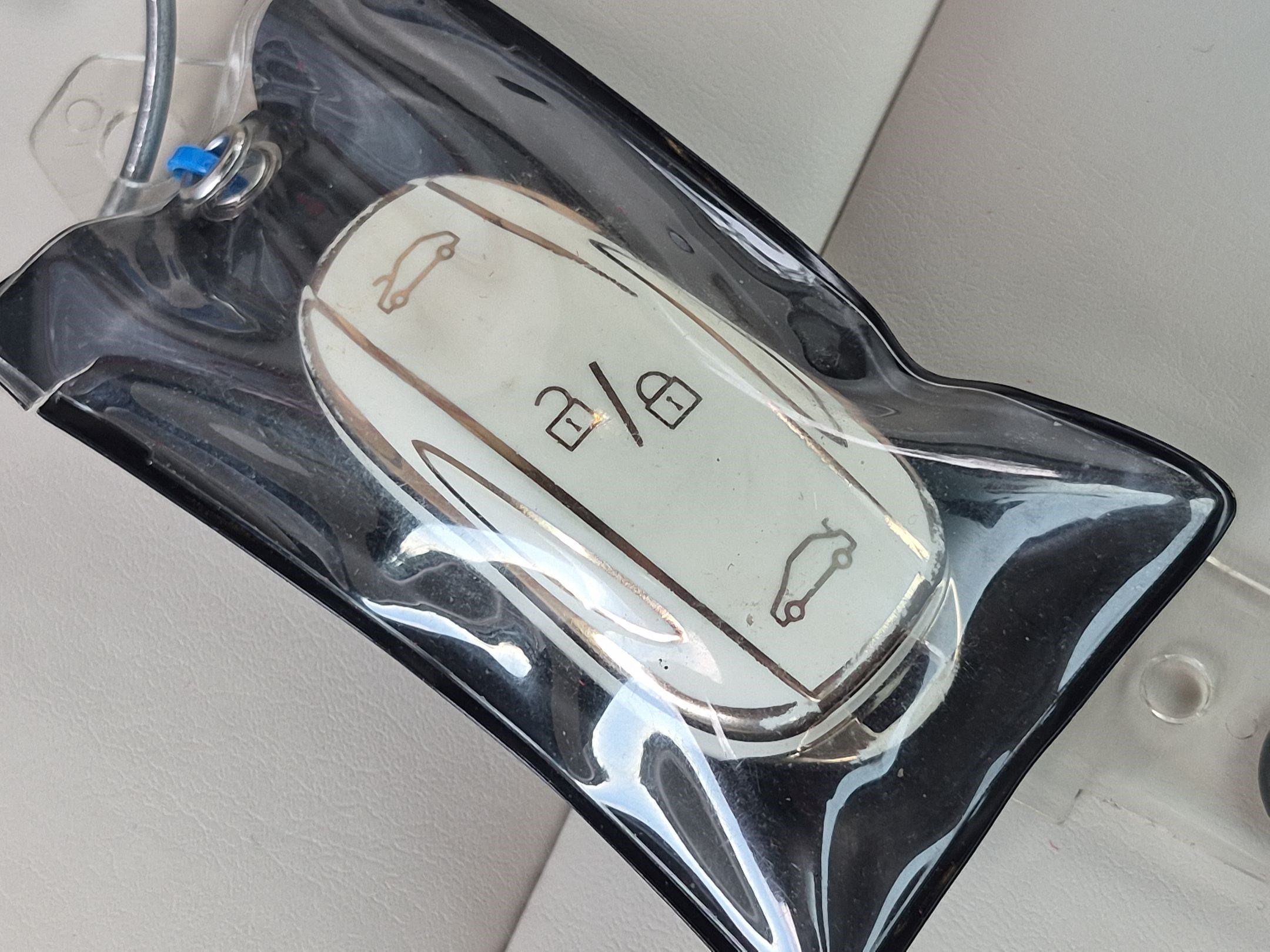 Used 2020 Tesla Model X Long Range AWD/4WD image 36