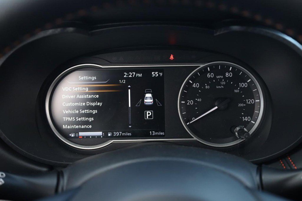 New 2025 Nissan Versa SR w/ Trunk Package image 10