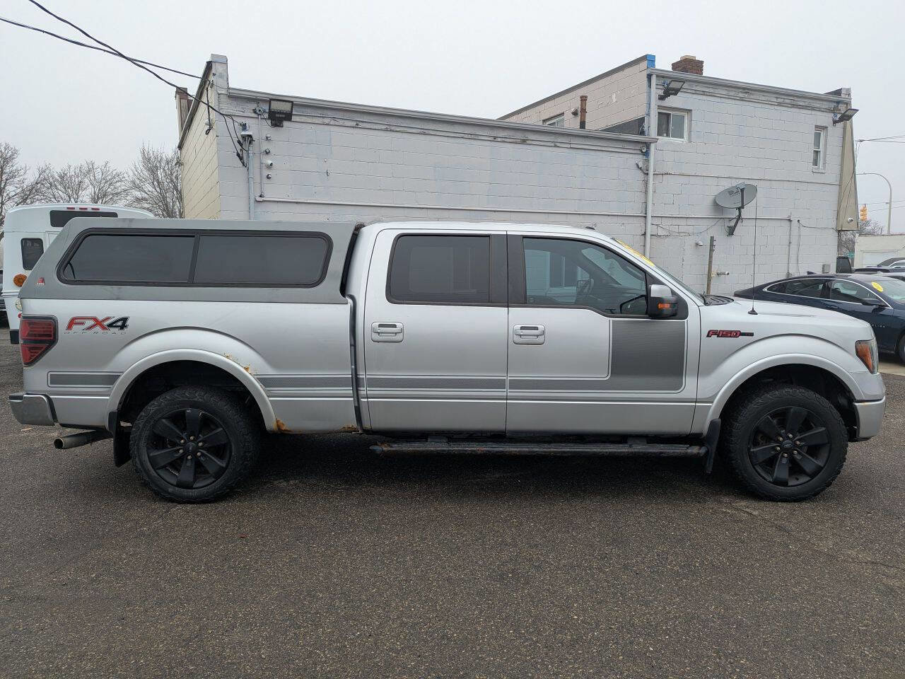 Used 2013 Ford F150 FX4 w/ FX Appearance Pkg image 8