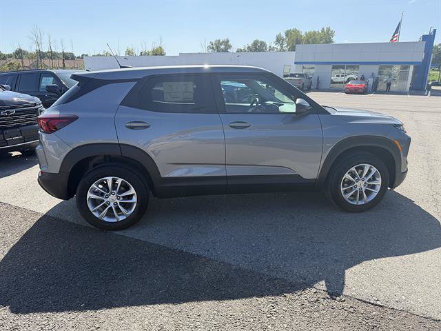 New 2026 Chevrolet TrailBlazer LS w/ LS Convenience Package AWD/4WD image 7