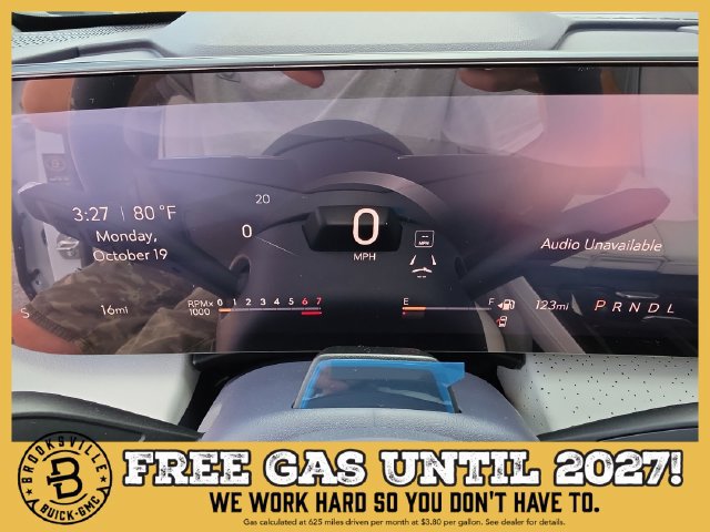 New 2027 Buick Enclave Avenir w/ LPO, Floor Liner Package FWD image 33