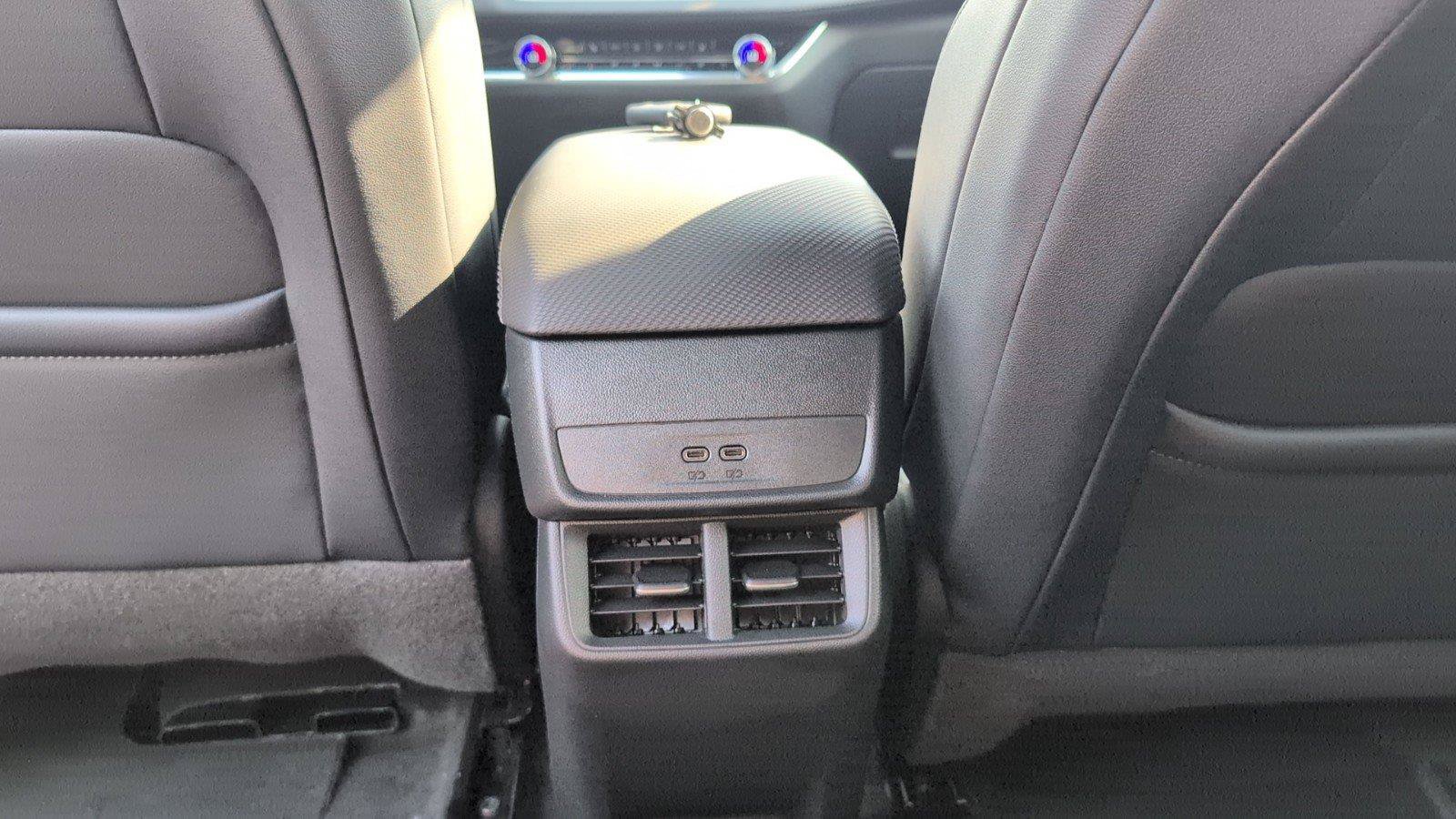 New 2027 Chevrolet Equinox LT w/ Convenience Package II FWD image 34