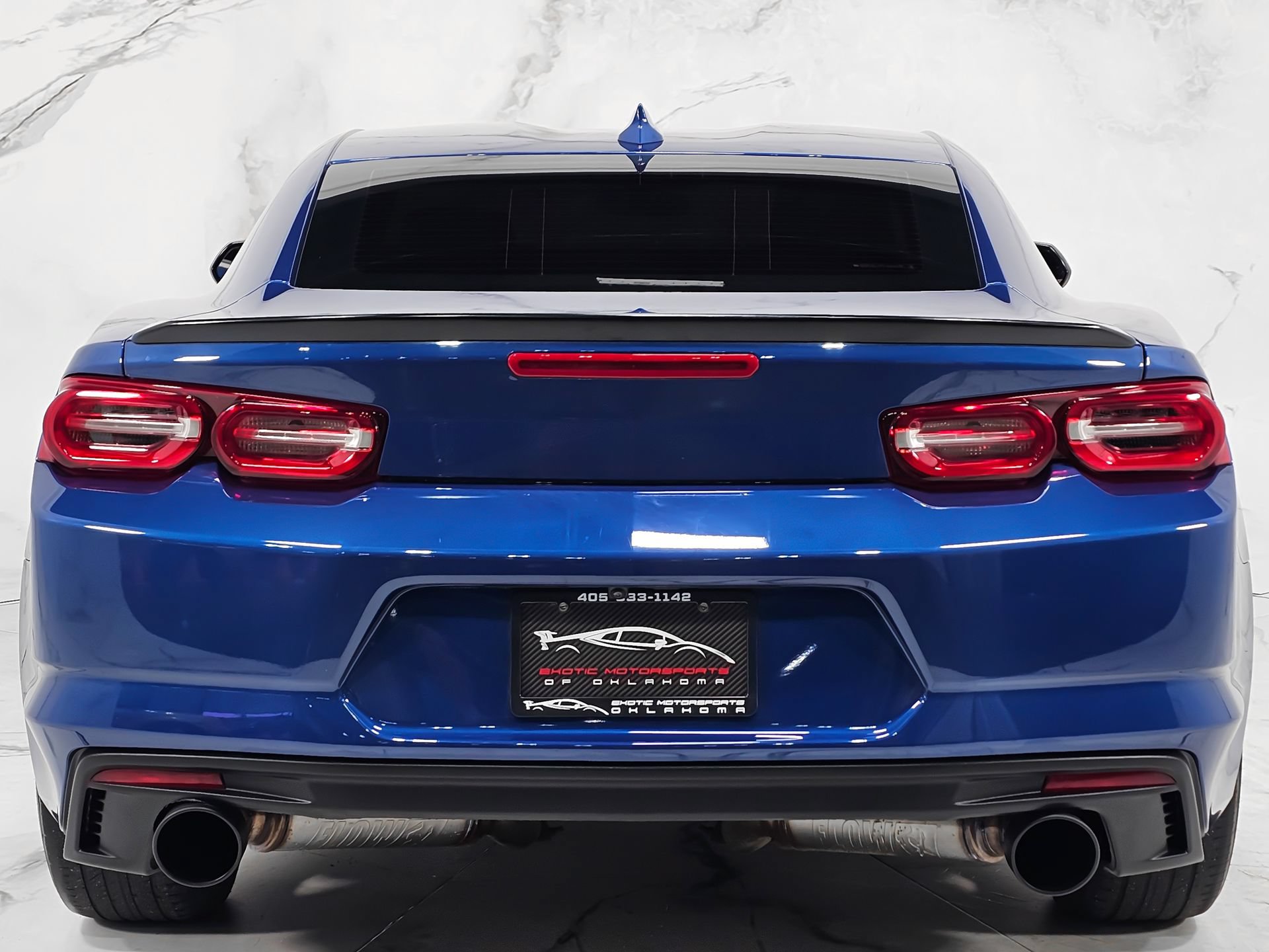 Used 2022 Chevrolet Camaro LT RWD image 9