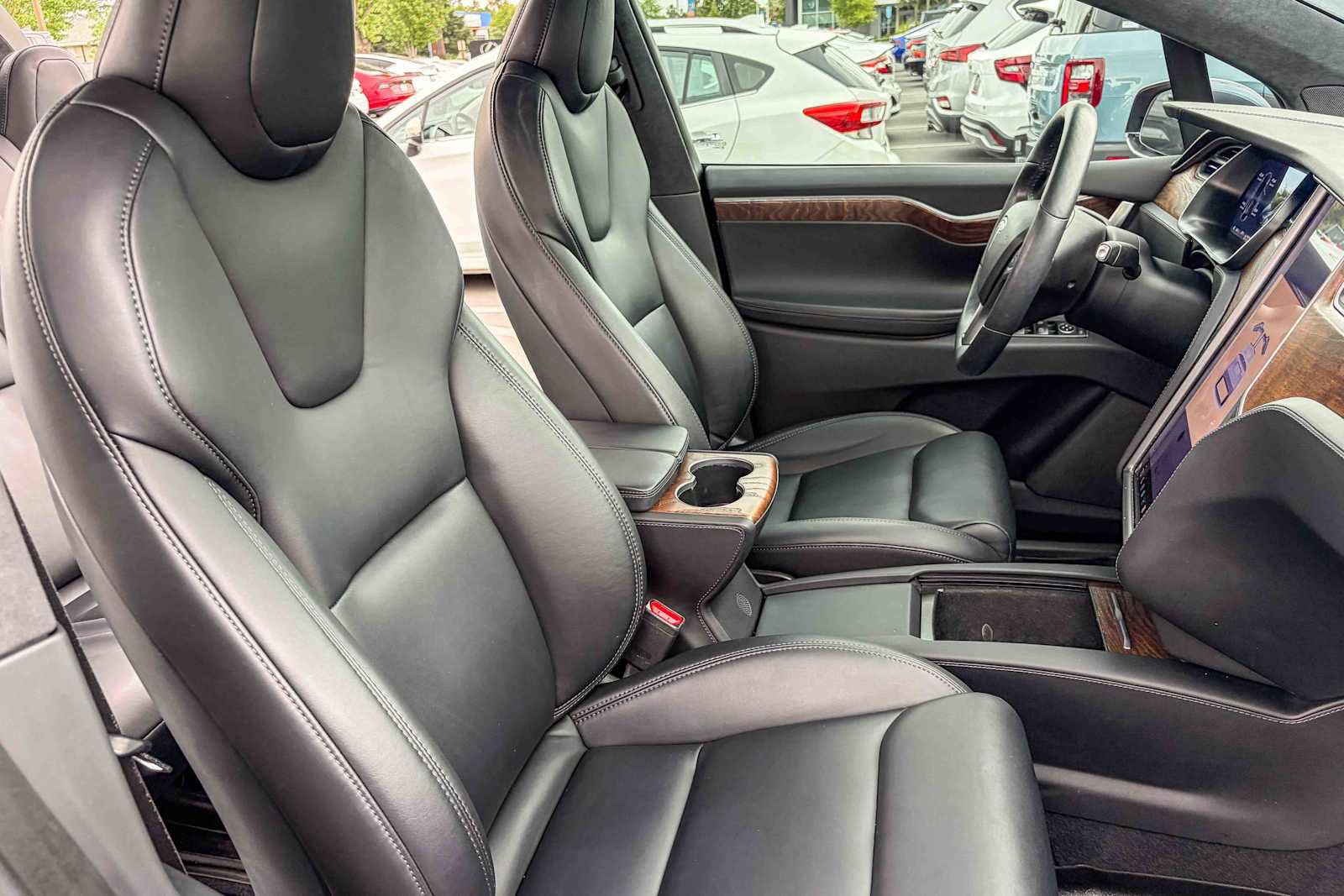 Used 2020 Tesla Model X Long Range AWD/4WD image 14