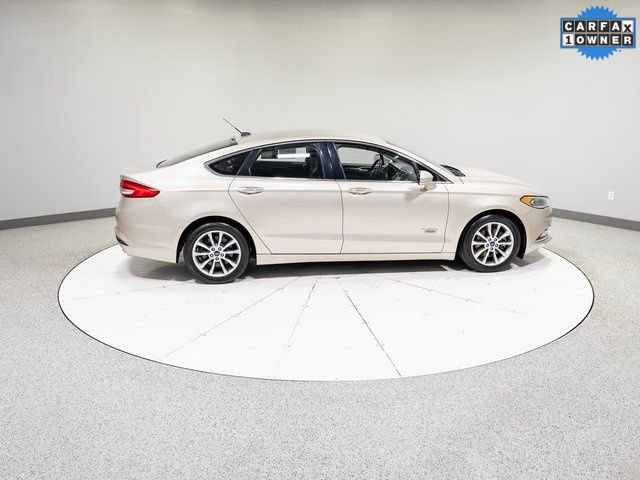 Used 2017 Ford Fusion Energi SE FWD image 29