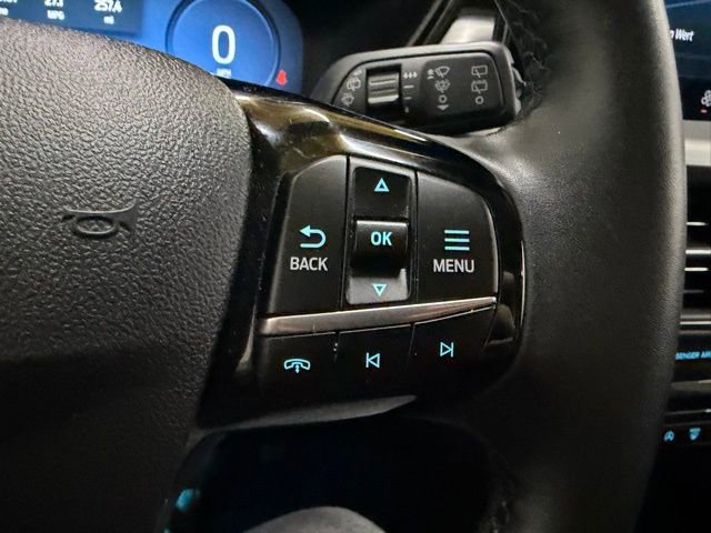 Used 2024 Ford Escape Platinum image 40