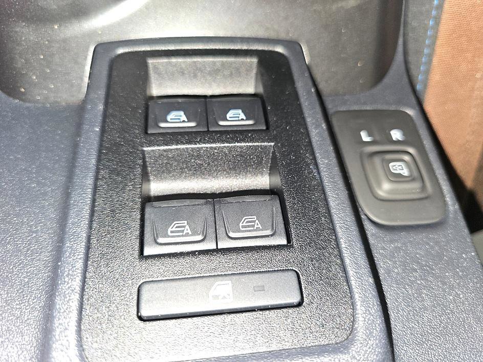 Used 2023 Ford Bronco Outer Banks image 25