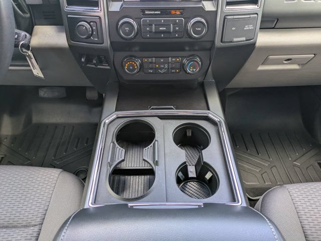Used 2022 Ford F250 XLT w/ XLT Premium Package AWD/4WD image 19