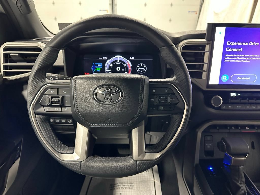 Used 2025 Toyota Tundra Limited AWD/4WD image 18