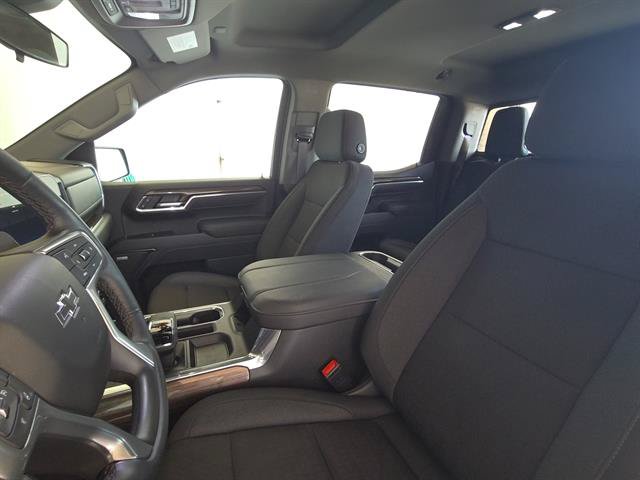 Used 2026 Chevrolet Silverado 1500 RST AWD/4WD image 11