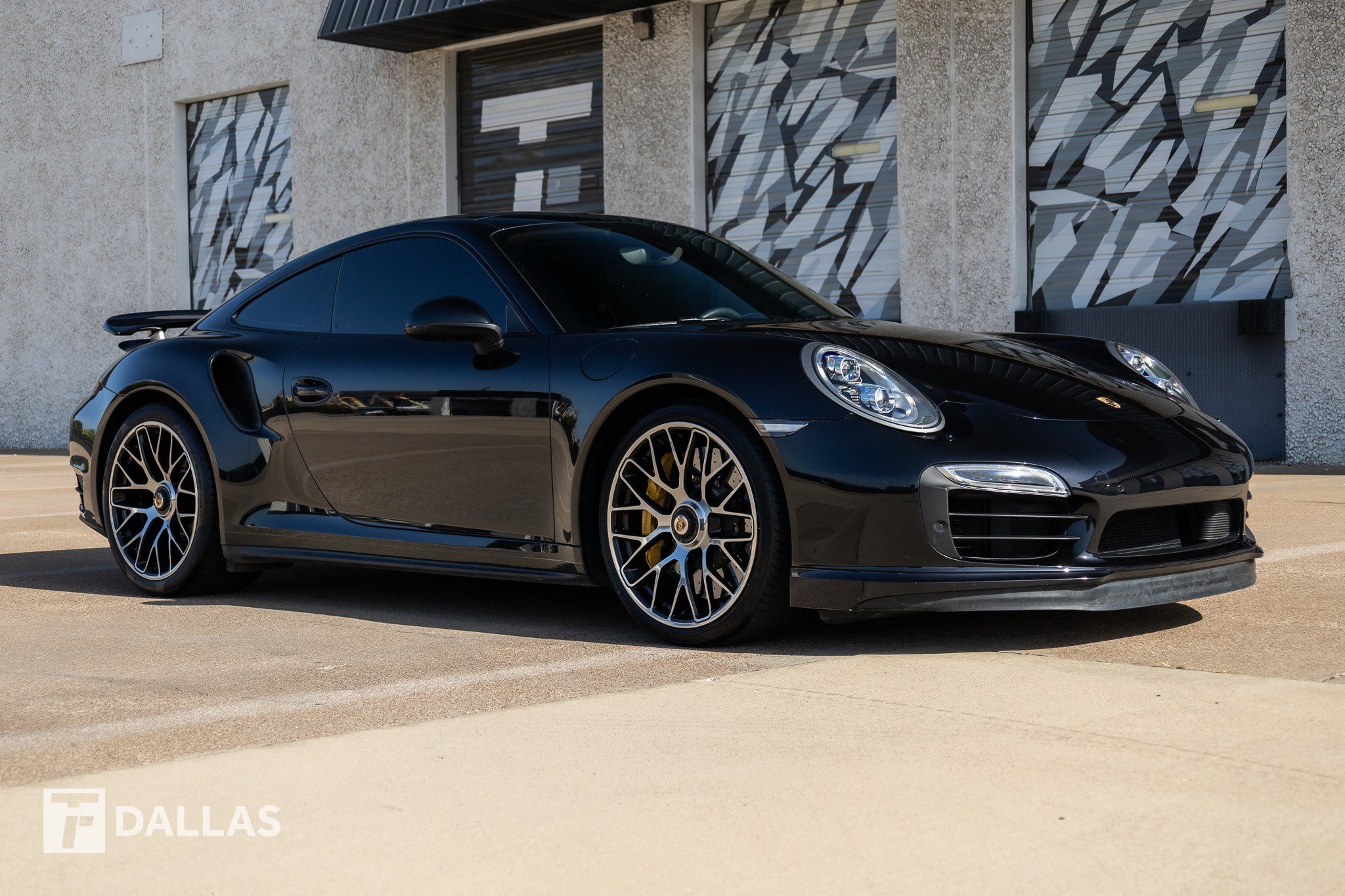 Used 2015 Porsche 911 Turbo S AWD/4WD image 18
