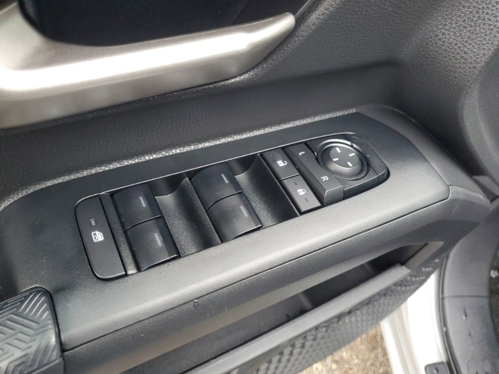 Used 2024 Toyota Tacoma TRD Sport image 9