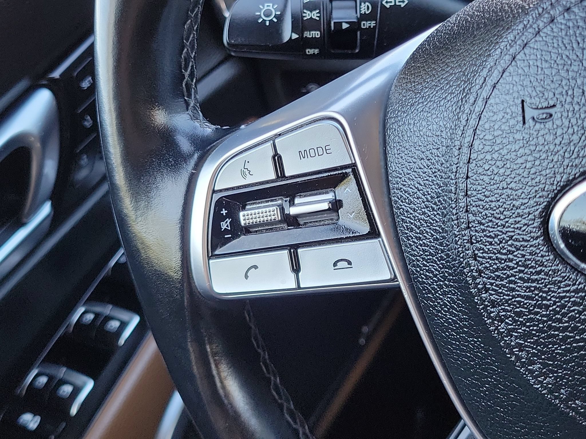 Used 2020 Kia Telluride SX w/ SX Prestige Package AWD/4WD image 12