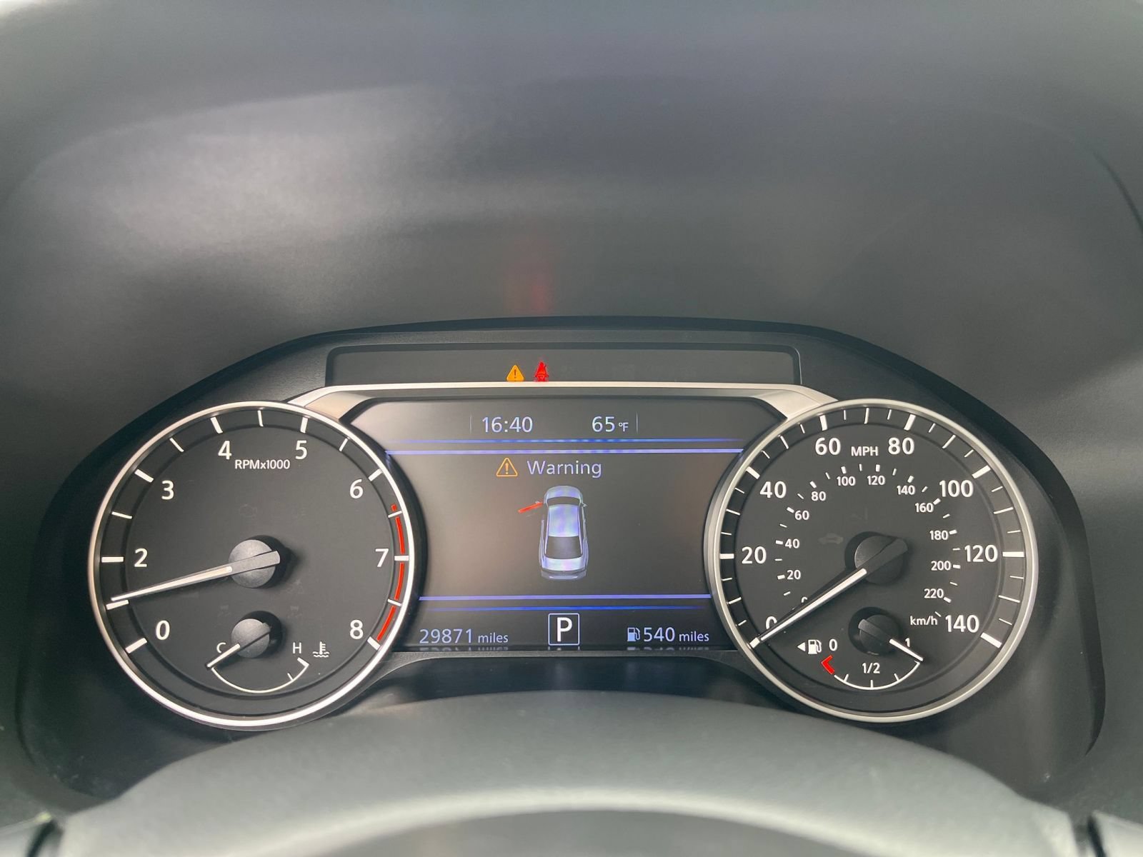 Used 2025 Nissan Altima 2.5 SV FWD image 36