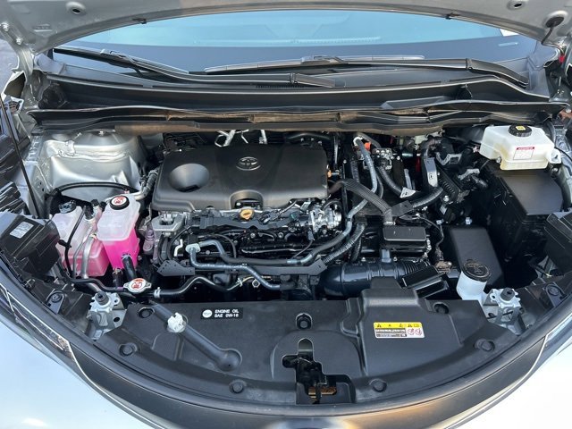 Used 2024 Toyota Sienna XLE image 14