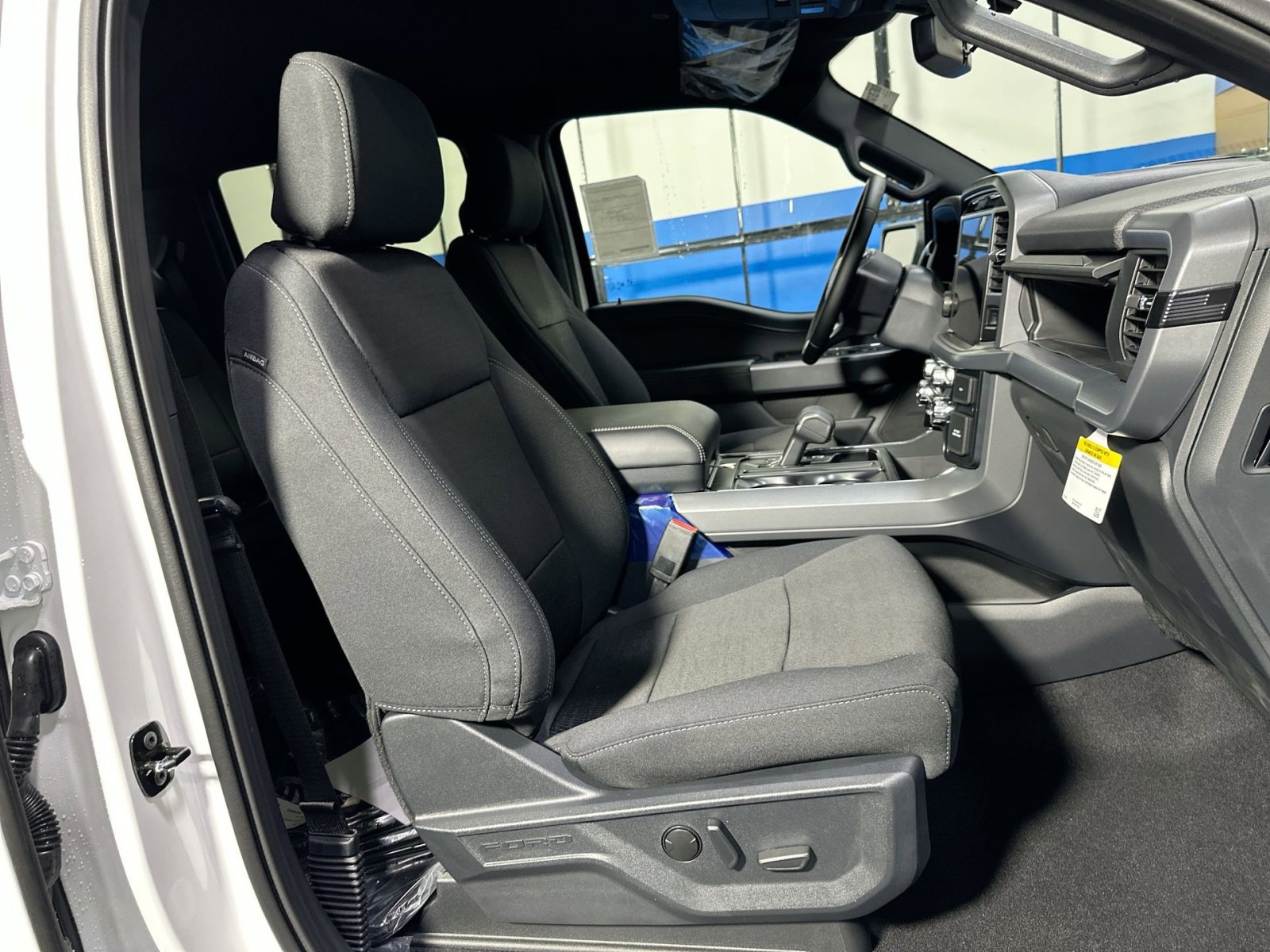 New 2026 Ford F150 XLT w/ Equipment Group 302A MID image 36