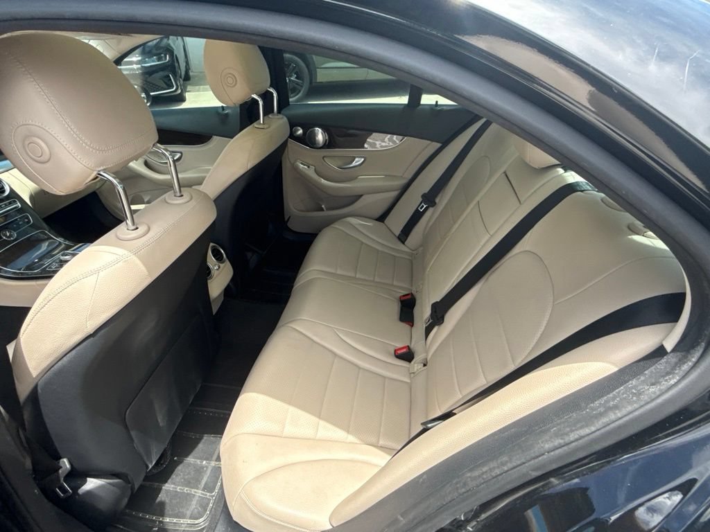 Used 2015 Mercedes-Benz C 300 4MATIC Sedan image 26