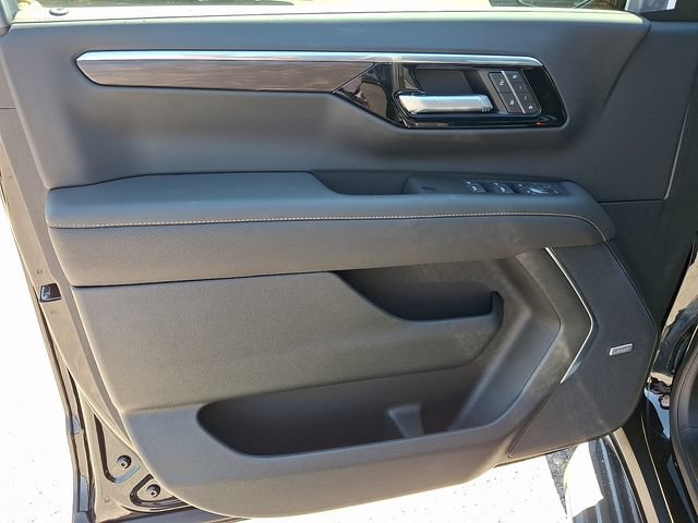 New 2026 Chevrolet Tahoe Premier w/ Sun And Tow Package AWD/4WD image 5