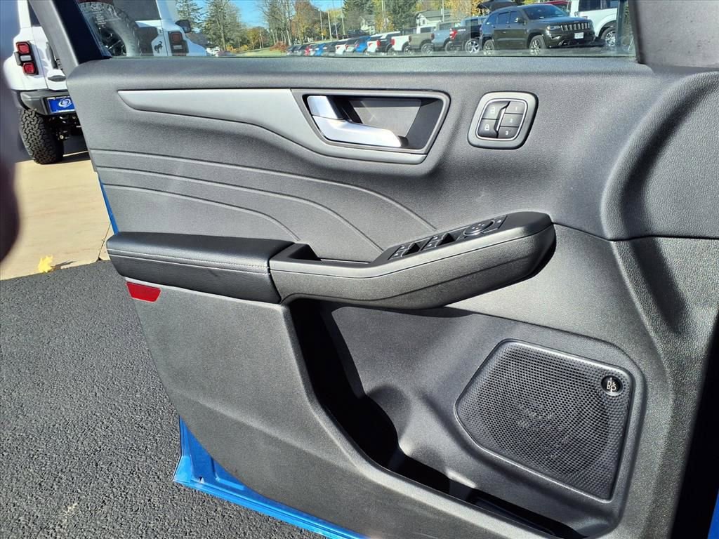 Certified 2023 Ford Escape Active w/ Tech Pack #2 image 17