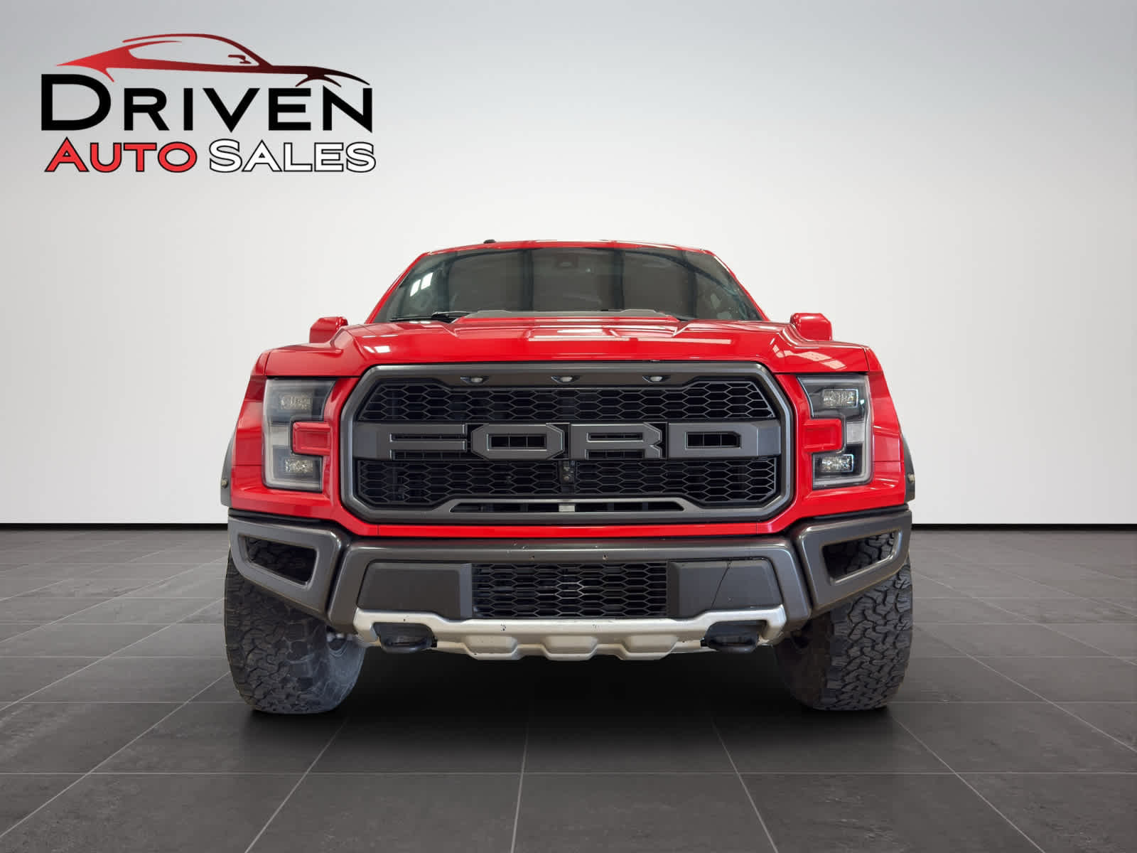Used 2018 Ford F150 Raptor w/ Equipment Group 802A Luxury image 8