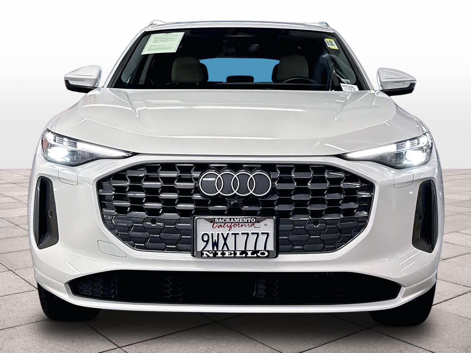 Used 2025 Audi Q5 Premium Plus AWD/4WD image 3