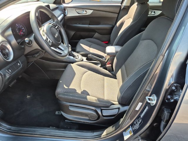 Used 2023 Kia Forte LXS FWD image 13