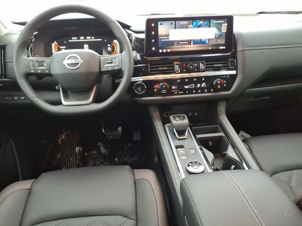 New 2026 Nissan Pathfinder Platinum image 9