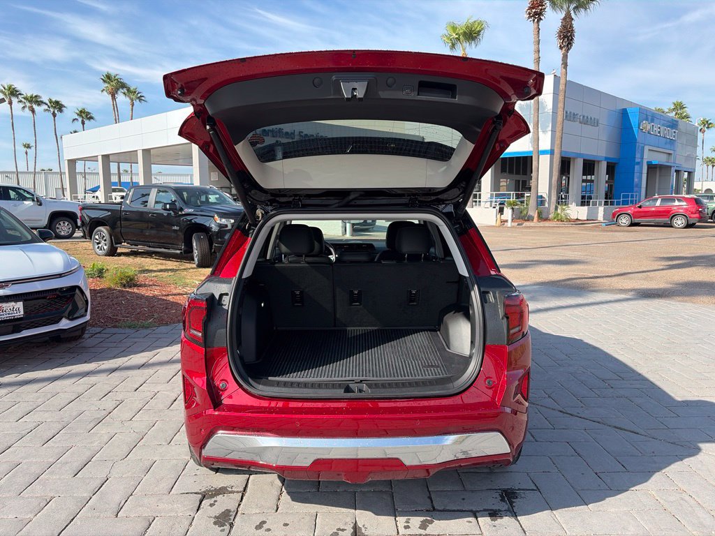 Used 2026 GMC Terrain Denali w/ LPO, Floor Liner Package AWD/4WD image 7