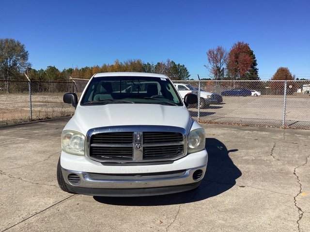 Used 2007 Dodge Ram 1500 Truck SLT image 2