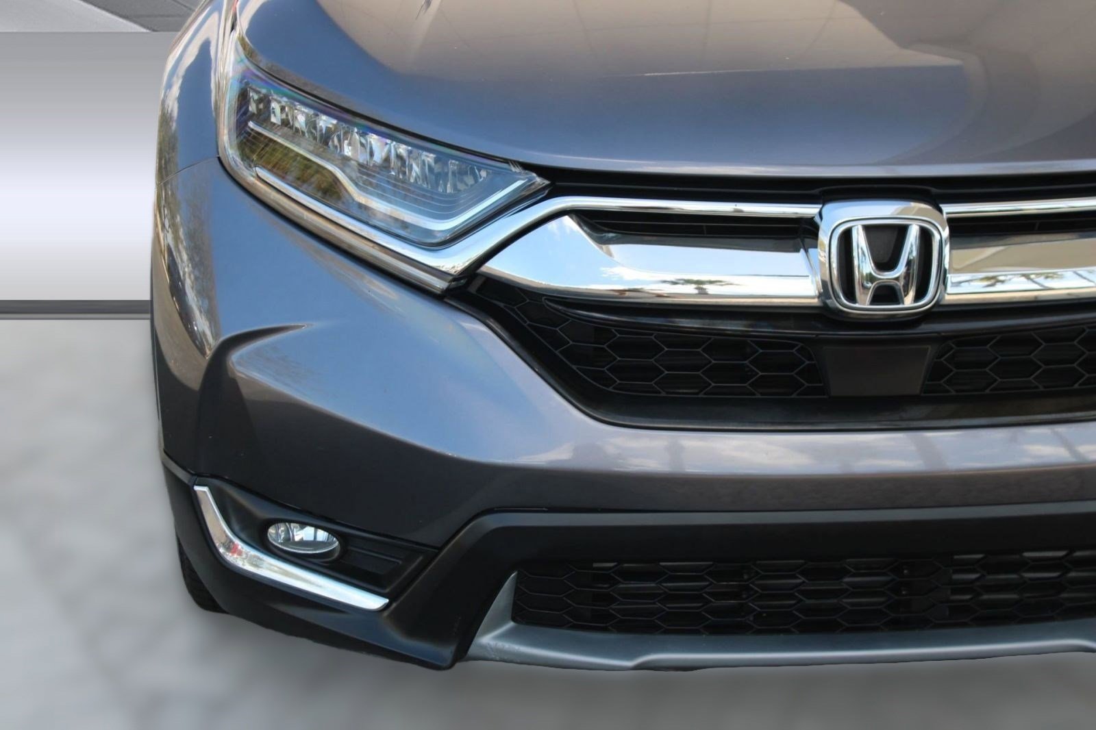 Used 2017 Honda CR-V Touring image 11