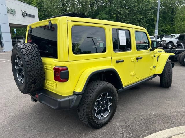 Used 2023 Jeep Wrangler Unlimited Rubicon 4xe w/ Cold Weather Group AWD/4WD image 34