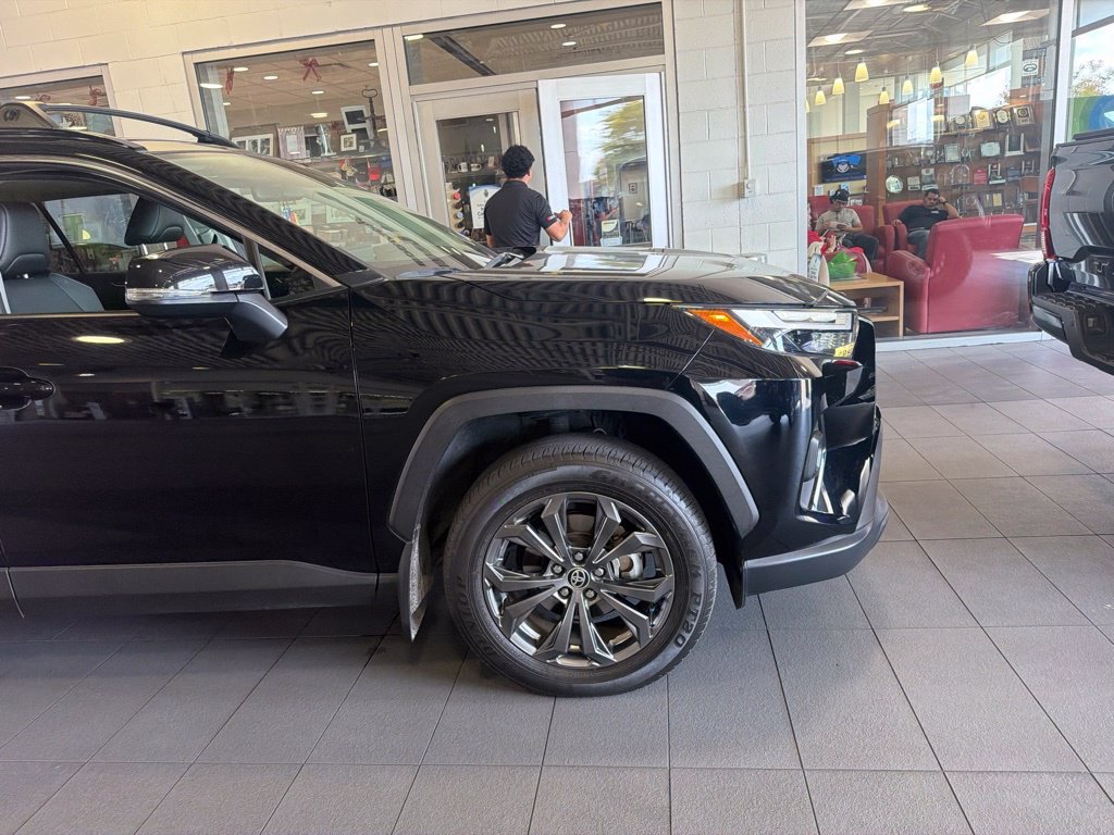 Used 2024 Toyota RAV4 XLE Premium AWD/4WD image 18