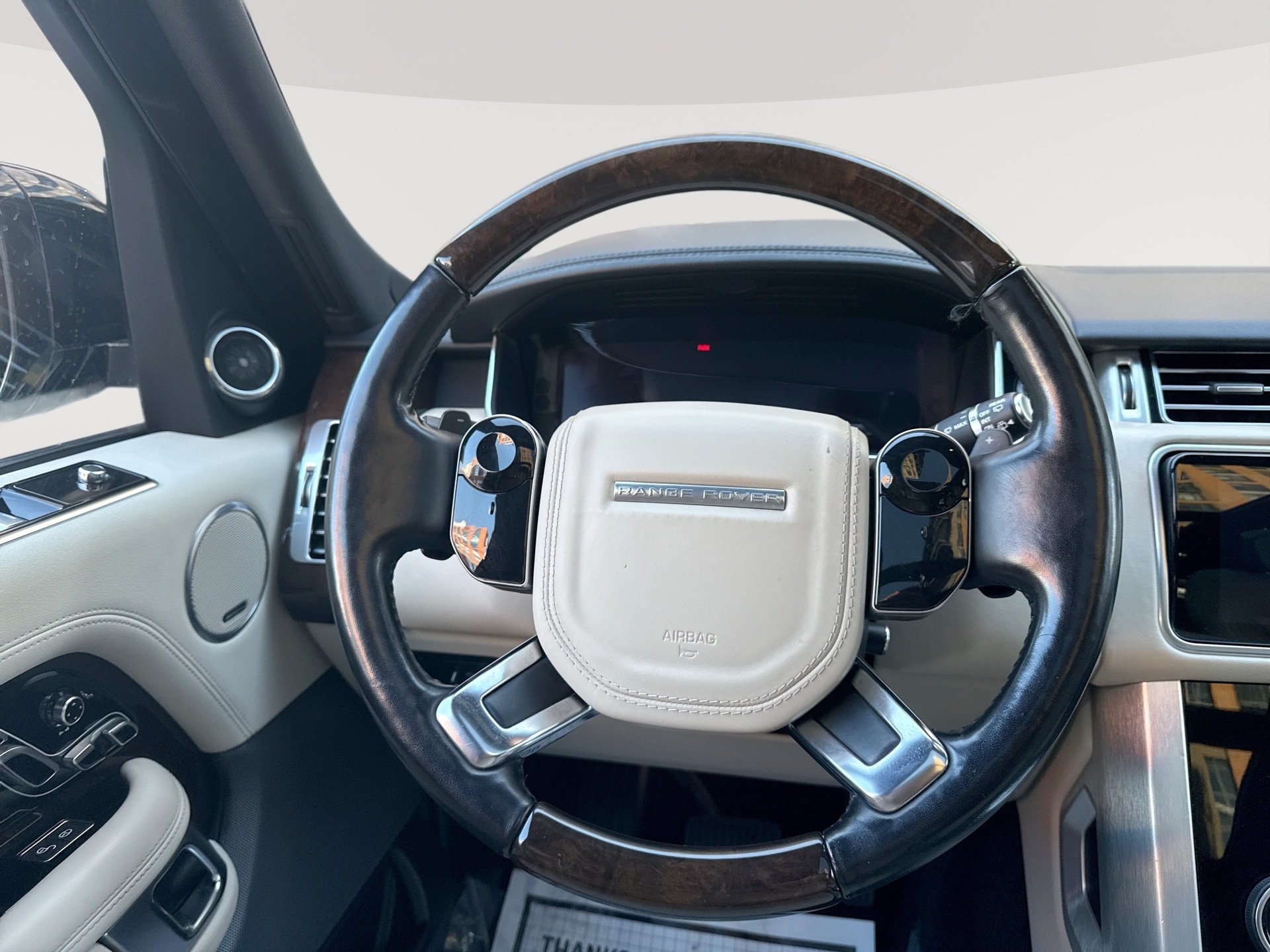 Used 2019 Land Rover Range Rover Long Wheelbase Supercharged AWD/4WD image 11