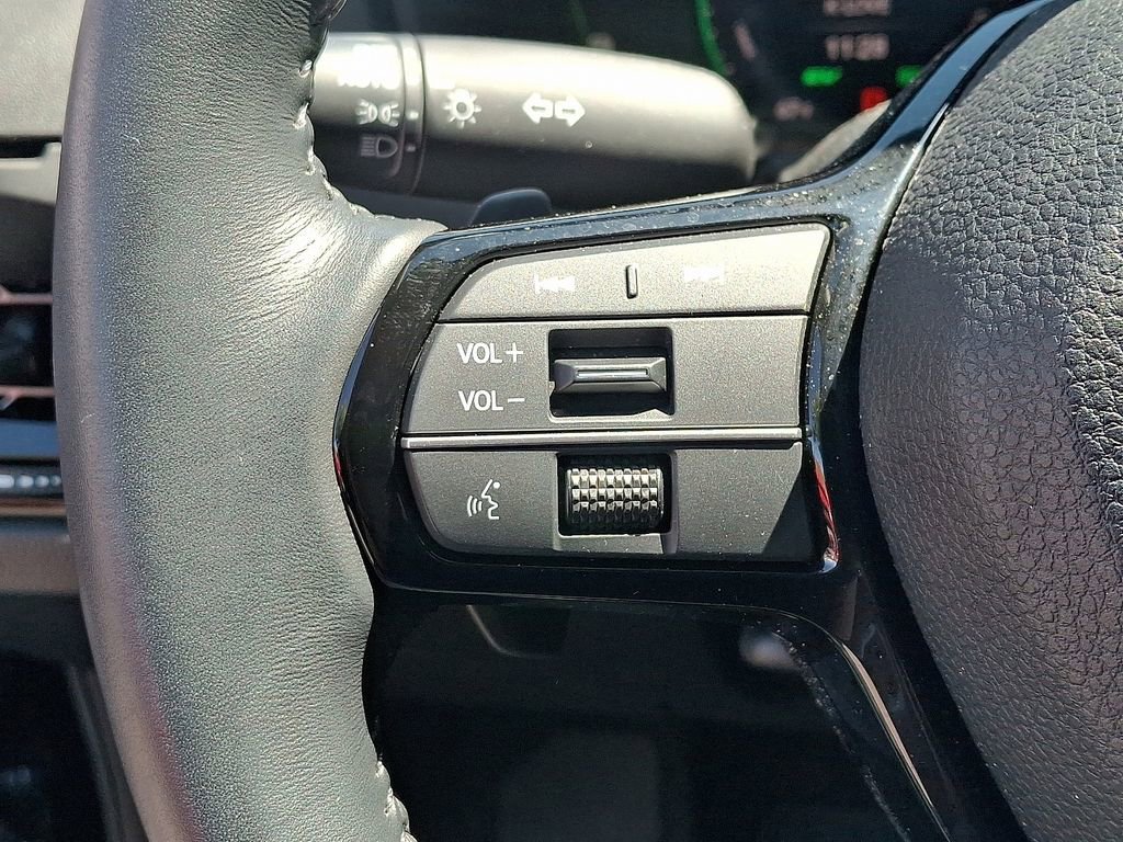 Used 2023 Honda Accord Touring image 23