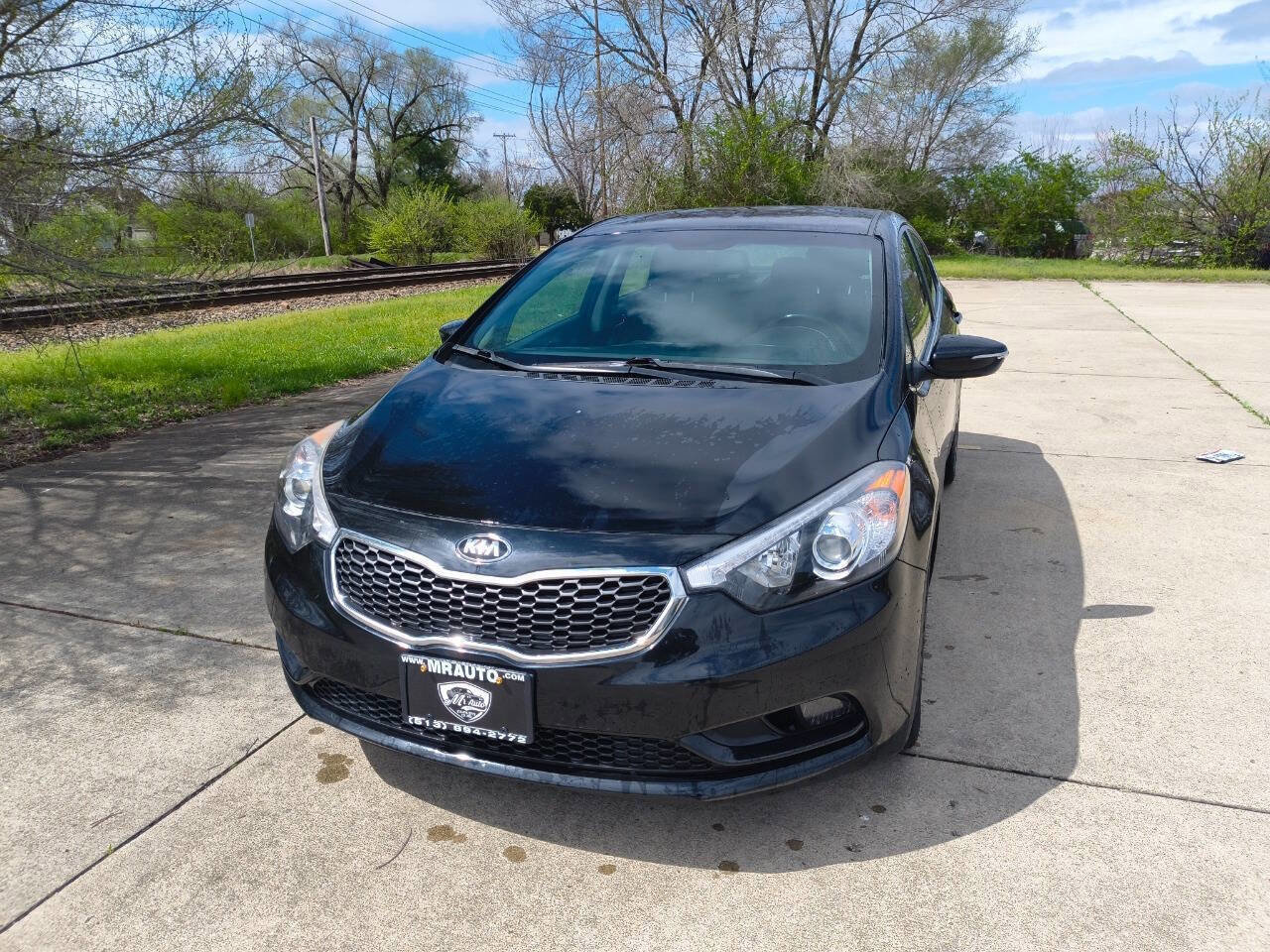 Used 2015 Kia Forte EX w/ UVO Package W/17" Alloys FWD image 1