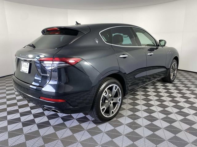 Used 2023 Maserati Levante GT AWD/4WD image 9