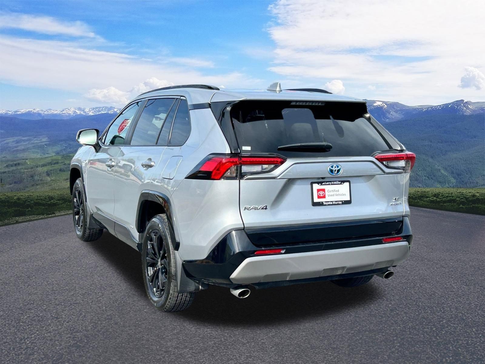 Certified 2024 Toyota RAV4 SE w/ Convenience Package image 3