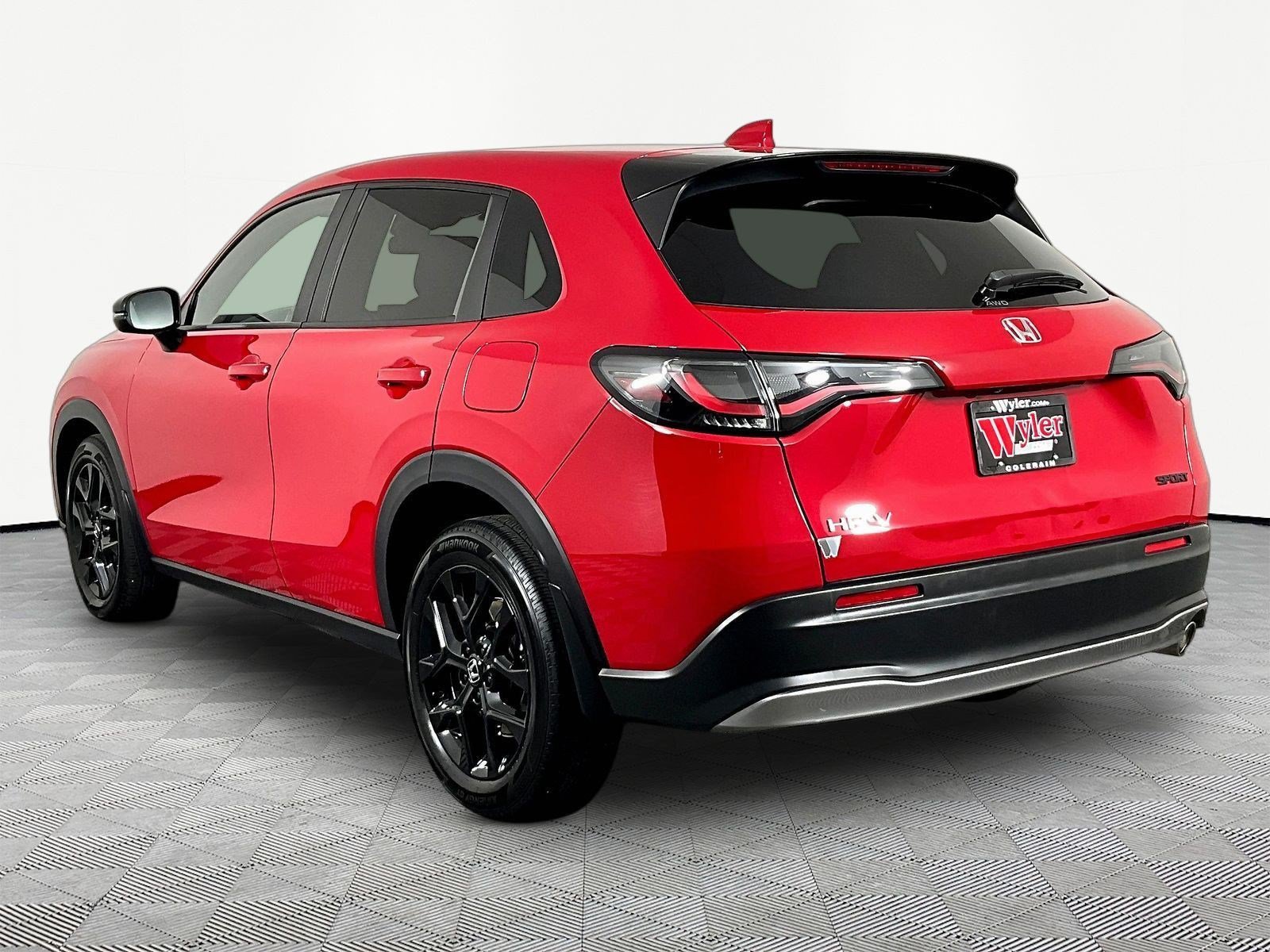 Used 2024 Honda HR-V Sport image 4