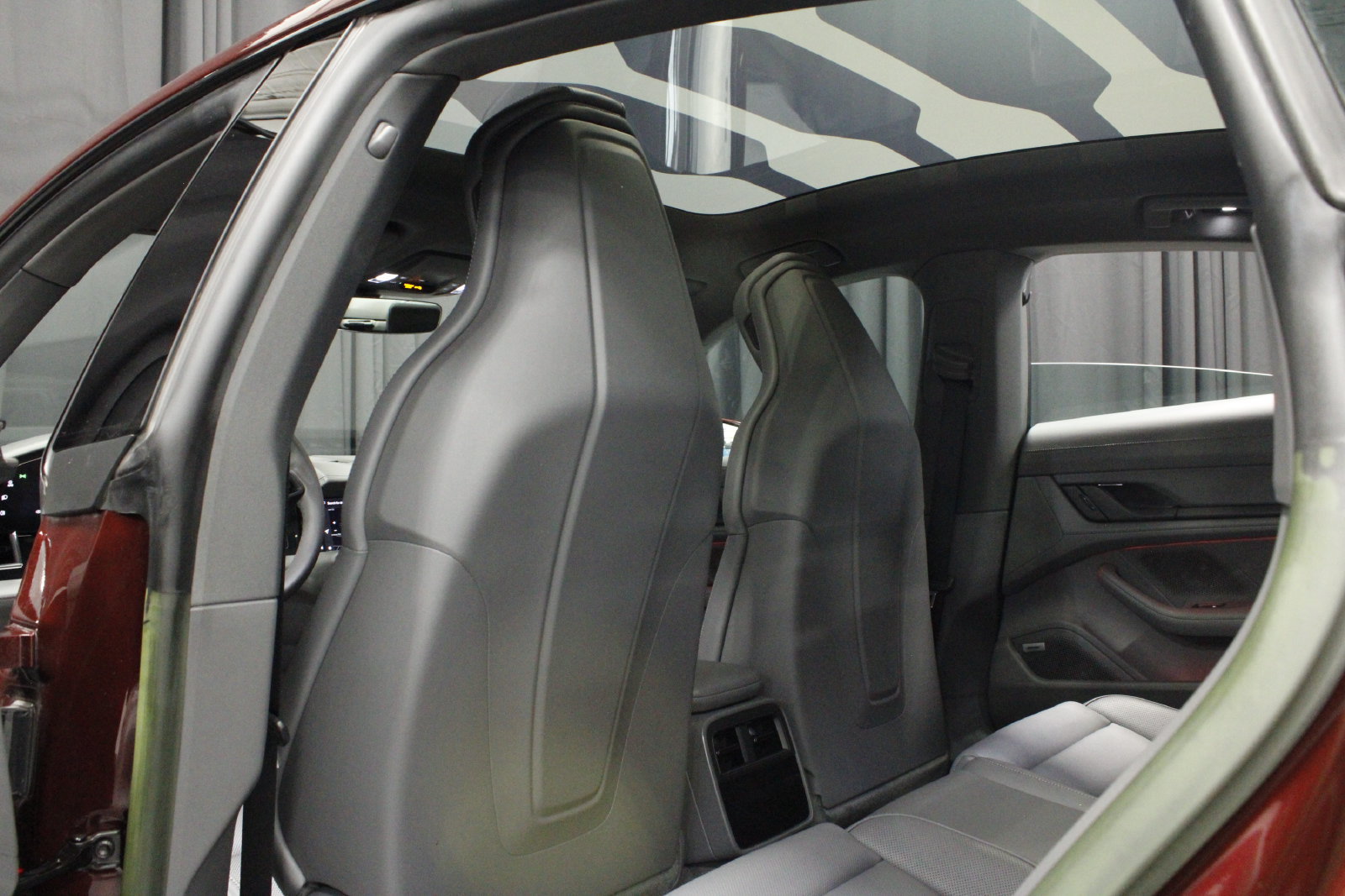 Certified 2023 Porsche Taycan 4S AWD/4WD image 20