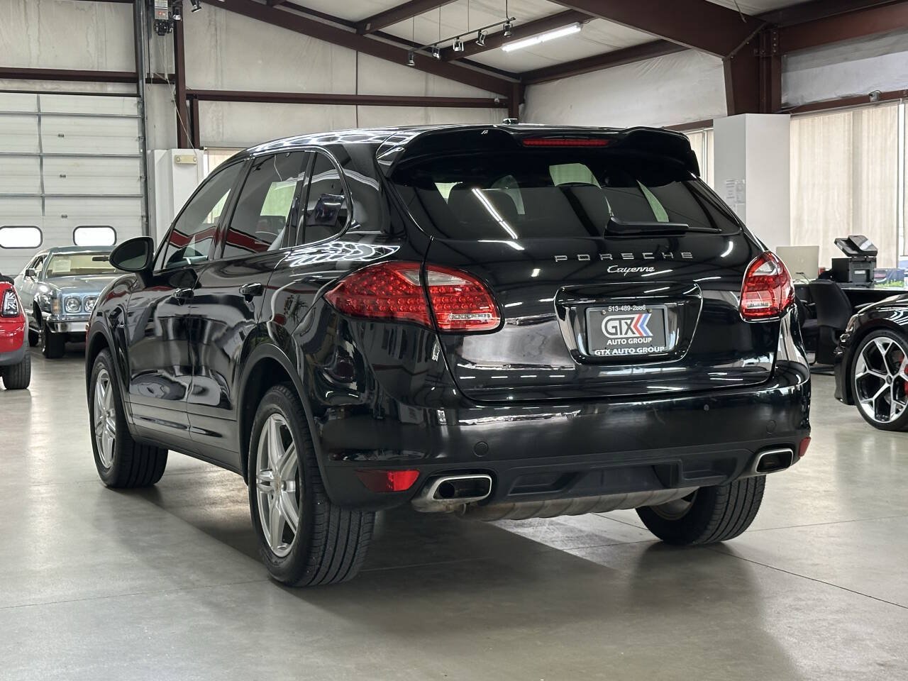 Used 2014 Porsche Cayenne Diesel AWD/4WD image 4