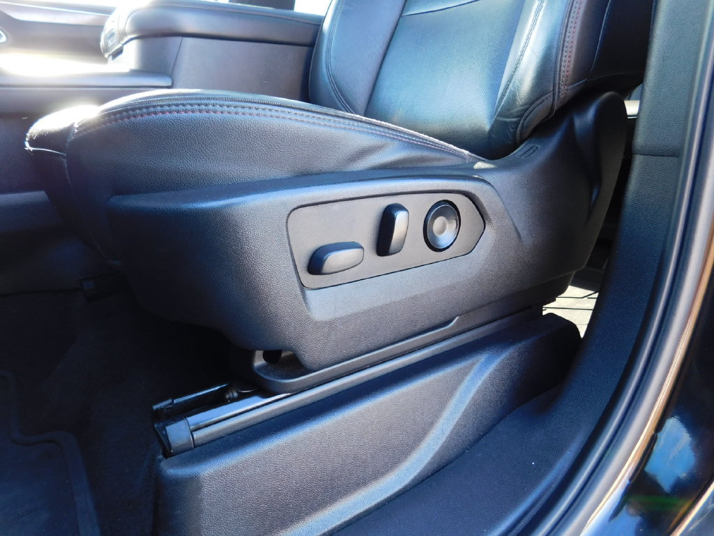 Used 2021 Chevrolet Tahoe RST AWD/4WD image 17