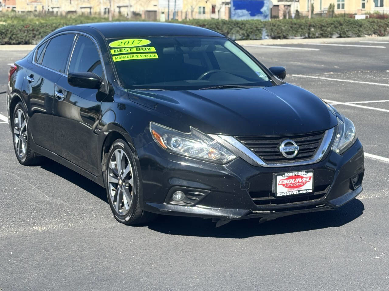 Used 2017 Nissan Altima 3.5 SR