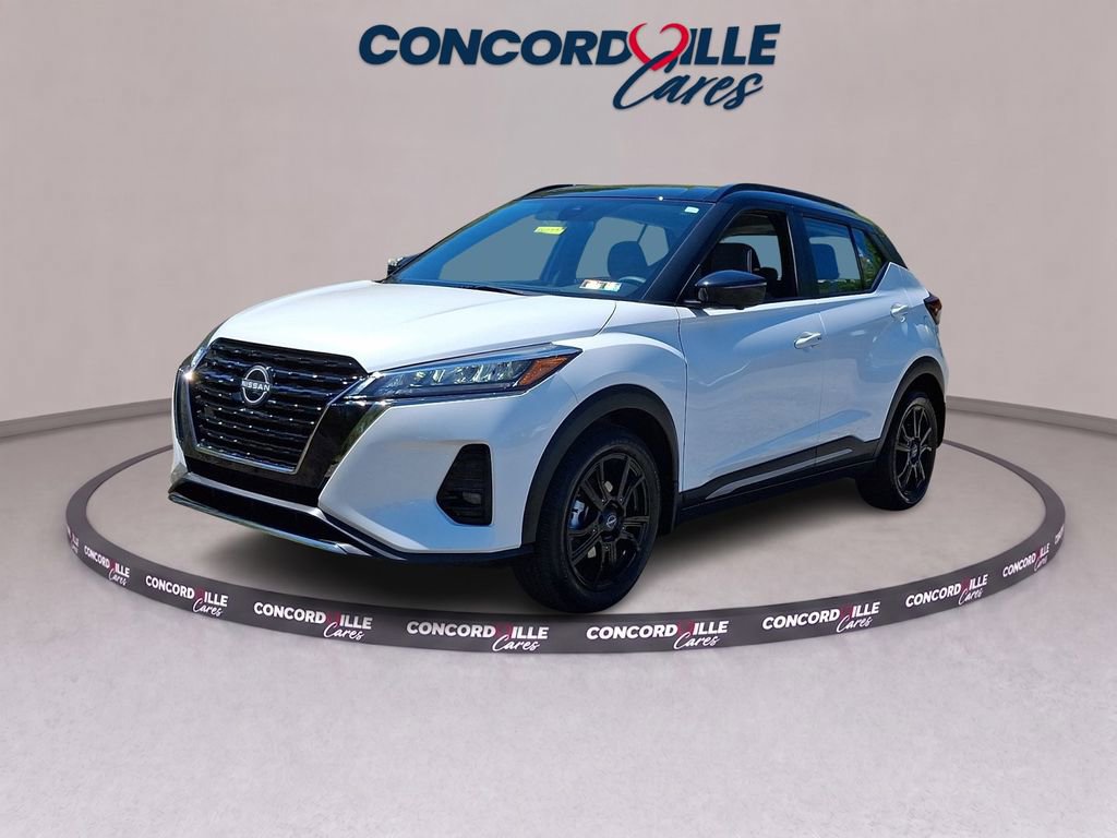 Certified 2023 Nissan Kicks SR w/ SR Premium Package FWD image 4
