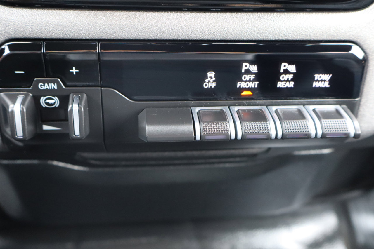 Used 2025 RAM 1500 Tradesman image 11