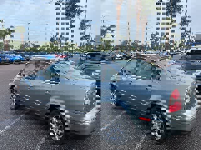 Used 2004 Volkswagen Passat GLS image 4