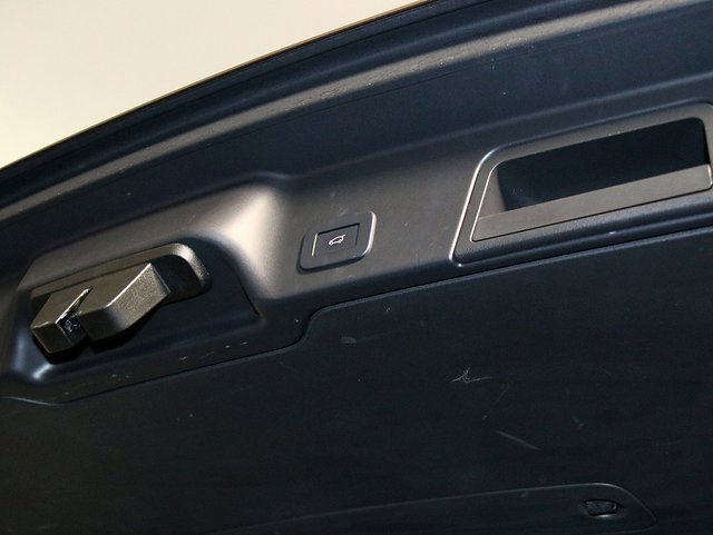 Used 2024 Land Rover Range Rover Evoque Dynamic SE image 30